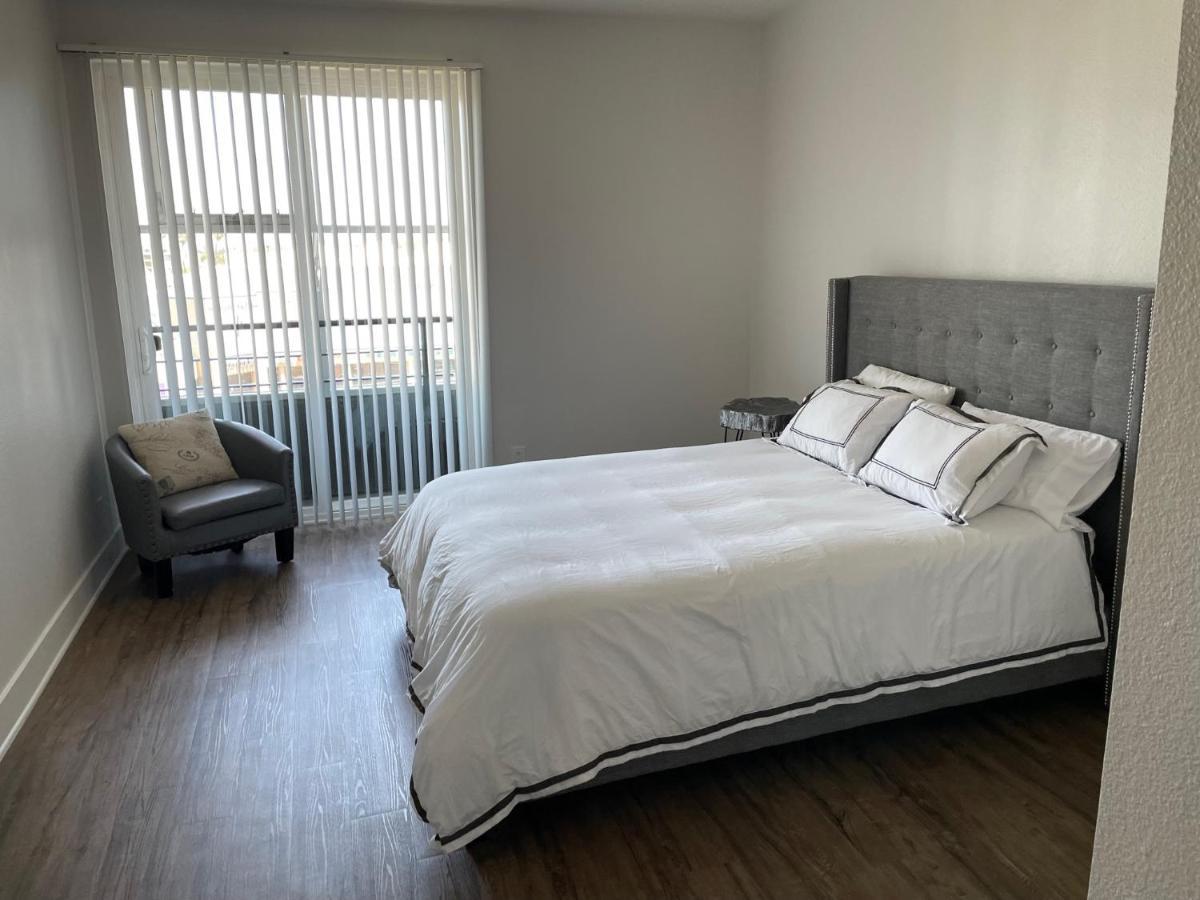 Villa Marina - Modern & Immaculate, Spacious, Gated Condo With Fireplace Pool, Gym, 2 Master Bedrooms Los Angeles Exterior foto